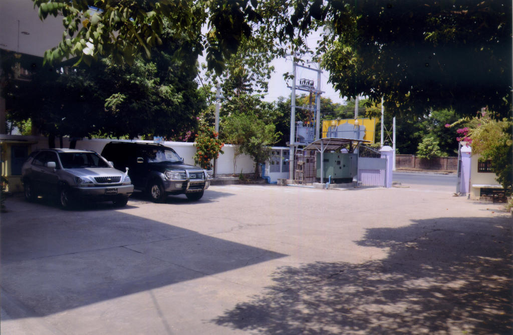 Hotel Shwe Eain Taw Rangum Exterior foto